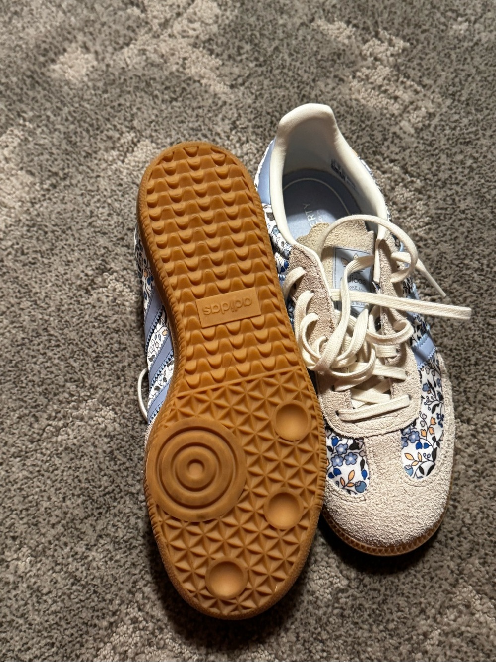 adidas Samba OG. Liberty London Blue Flower sneakers. - Picture 3 of 5